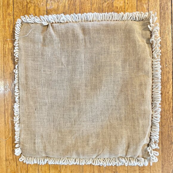 Handmade Portuguese Needlepoint Pillow Covers Set of 4 Wool Burlap Fringe 17x17 - Picture 5 of 13